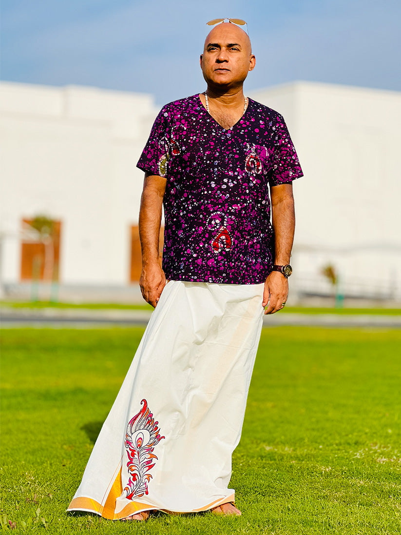 Mayilpeeli - Handpainted/ Handprinted Dhoti